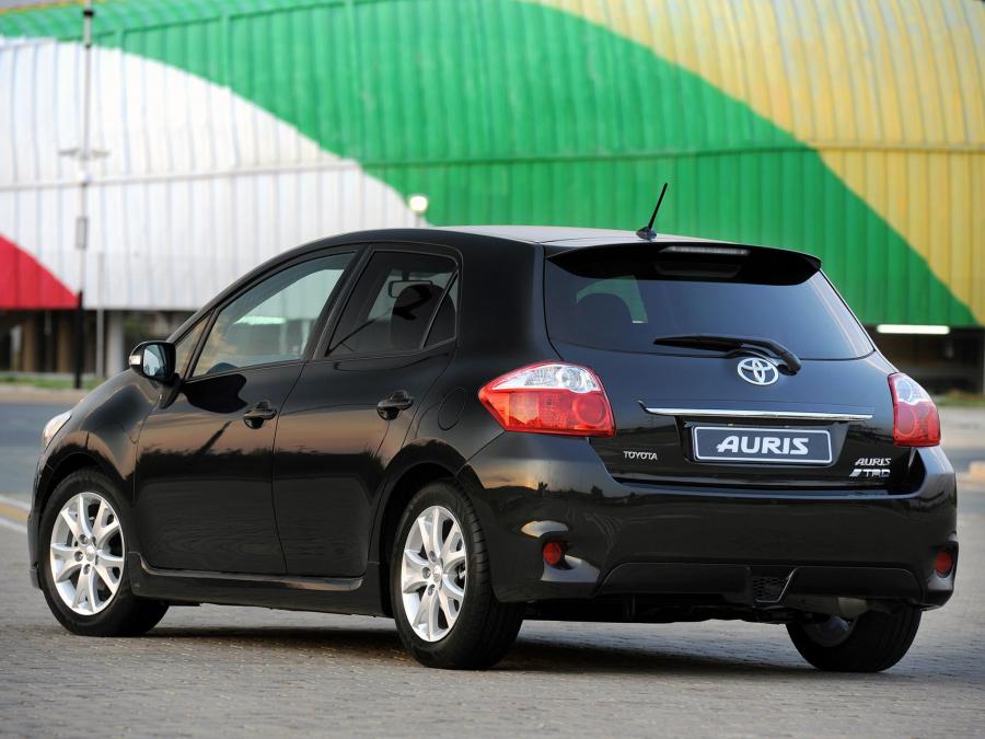  Toyota Auris 5-Door by TRD 2011 года  (ZA) (фото 10 из 18)